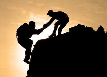 துரியோதனன் சொல்லும் சாதிகள் இல்லையடி பாப்பா!